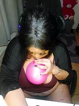 Snapshot of uniquechina69 chatting on October 22, 2025, 11:47 pm uniquechina69 online show from October 22, 2025, 11:47 pm