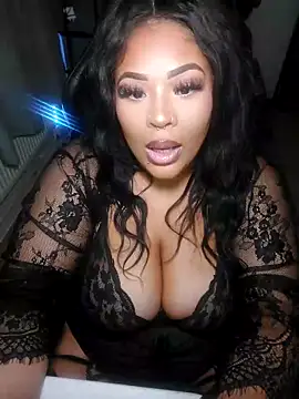 Snapshot of uniquechina69 chatting on October 25, 2025, 10:21 pm uniquechina69 online show from October 25, 2025, 10:21 pm