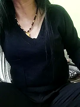 Snapshot of Hangem111 chatting on January 17, 2026, 7:12 am Hangem111 online show from January 17, 2026, 7:12 am