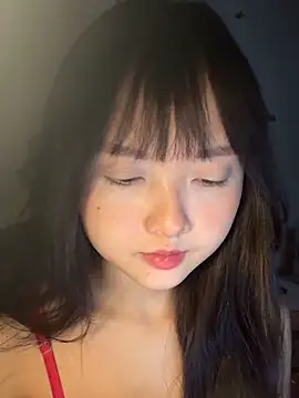 Snapshot of Alice1818 chatting on January 13, 2025, 7:42 pm Alice1818 online show from January 13, 2025, 7:42 pm