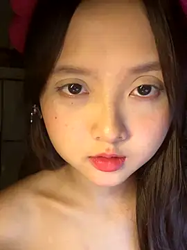 Snapshot of Alice1818 chatting on September 28, 2025, 6:48 pm Alice1818 online show from September 28, 2025, 6:48 pm