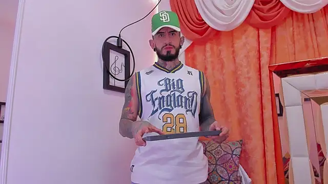 Snapshot of dilan_scootk_ chatting on February 25, 2026, 7:25 pm dilan scootk online show from February 25, 2026, 7:25 pm