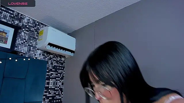 Snapshot of naoko_kirino chatting on February 25, 2025, 9:26 pm naoko kirino online show from February 25, 2025, 9:26 pm