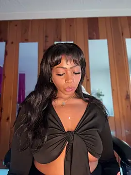 Snapshot of Blazerina chatting on March 26, 2026, 6:17 pm Blazerina online show from March 26, 2026, 6:17 pm