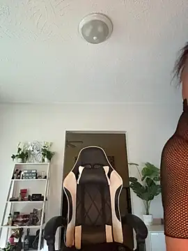 Blazerina online show from November 23, 2025, 7:57 pm