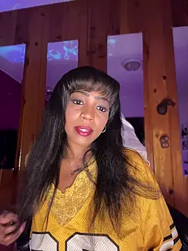 Snapshot of Blazerina chatting on April 6, 2026, 4:46 am Blazerina online show from April 6, 2026, 4:46 am