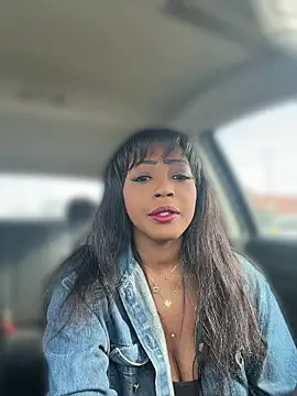 Snapshot of Blazerina chatting on April 13, 2026, 9:30 pm Blazerina online show from April 13, 2026, 9:30 pm