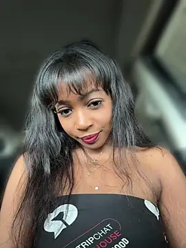 Snapshot of Blazerina chatting on April 12, 2026, 10:46 pm Blazerina online show from April 12, 2026, 10:46 pm