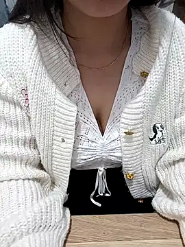 Little-star- online show from January 9, 2026, 3:35 am