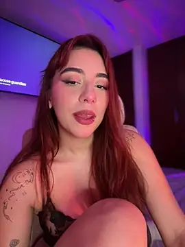 Snapshot of veronicaapink chatting on March 14, 2026, 9:54 pm veronicaapink online show from March 14, 2026, 9:54 pm