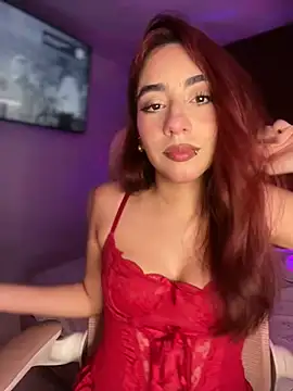 Snapshot of veronicaapink chatting on February 14, 2026, 10:54 pm veronicaapink online show from February 14, 2026, 10:54 pm