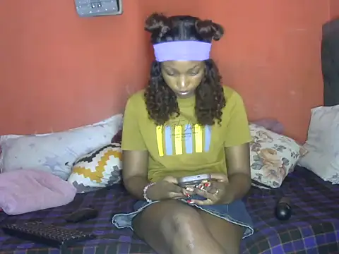 Snapshot of pretty_mohh chatting on October 5, 2025, 4:20 pm pretty mohh online show from October 5, 2025, 4:20 pm