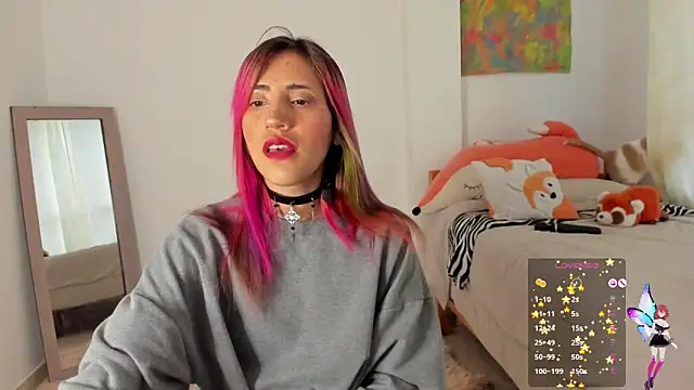 Snapshot of linnie_ chatting on January 26, 2025, 11:17 am linnie online show from January 26, 2025, 11:17 am