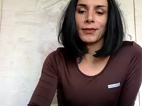 Snapshot of Thematrioshkaoficial24 chatting on March 3, 2025, 5:52 pm Thematrioshkaoficial24 online show from March 3, 2025, 5:52 pm