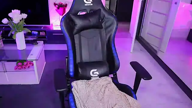 Beauty Anne online show from March 13, 2025, 10:57 am