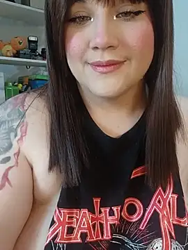 ItsNaiixa online show from June 13, 2026, 1:36 am