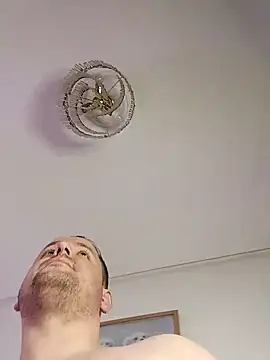 Snapshot of lobito1997 chatting on March 22, 2025, 1:54 am lobito1997 online show from March 22, 2025, 1:54 am