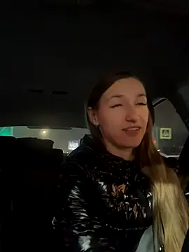 KateRedgar online show from November 11, 2025, 3:29 pm