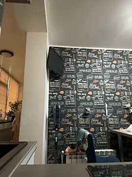 tanyagrey online show from October 15, 2025, 6:11 am