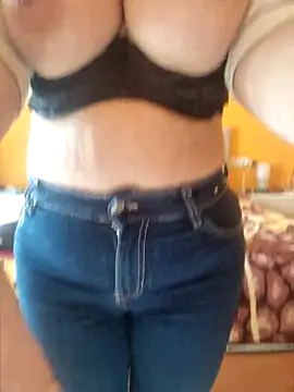 lamorbosa37 online show from January 15, 2026, 12:30 pm