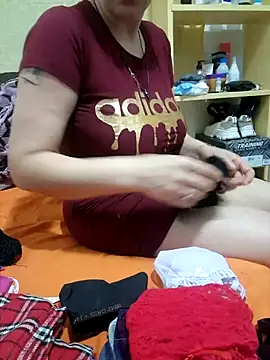 lamorbosa37 online show from February 13, 2025, 10:43 pm