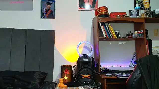 colinbrown online show from September 22, 2025, 11:27 am