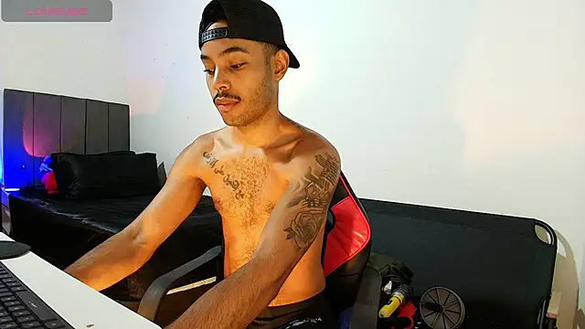 colinbrown online show from April 15, 2026, 8:53 am