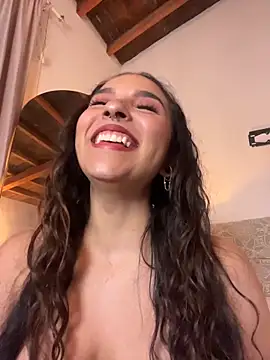 ThaliaRivera  online show from February 20, 2026, 6:26 am