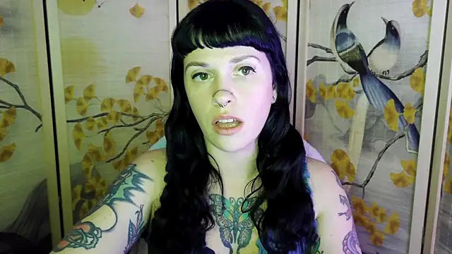 Marcelinegoddess online show from April 3, 2026, 4:30 am