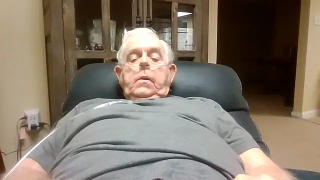 Snapshot of bootlegmanz chatting on March 9, 2026, 1:47 pm bootlegmanz online show from March 9, 2026, 1:47 pm