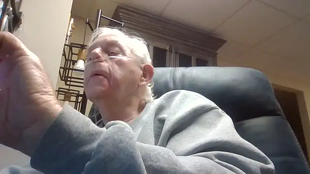 Snapshot of bootlegmanz chatting on March 17, 2026, 9:07 pm bootlegmanz online show from March 17, 2026, 9:07 pm