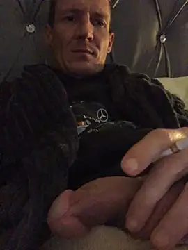 TheSouthernKing online show from July 15, 2026, 4:52 am