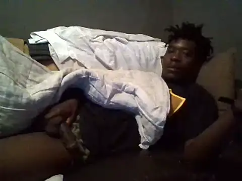 SmallGoodNutts online show from February 4, 2025, 2:39 am