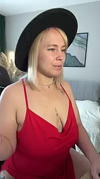 Charming Daphny online show from July 1, 2026, 6:36 am