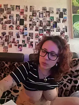 Hawitxui online show from March 8, 2026, 7:33 am