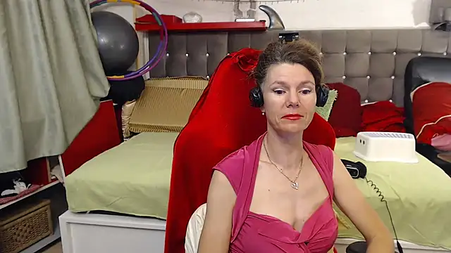 kellyterapy online show from October 28, 2025, 10:09 pm