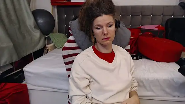 Snapshot of kellyterapy chatting on February 19, 2026, 7:05 am kellyterapy online show from February 19, 2026, 7:05 am