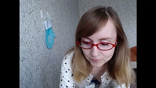 Athena Richards online show from August 2, 2026, 8:56 am