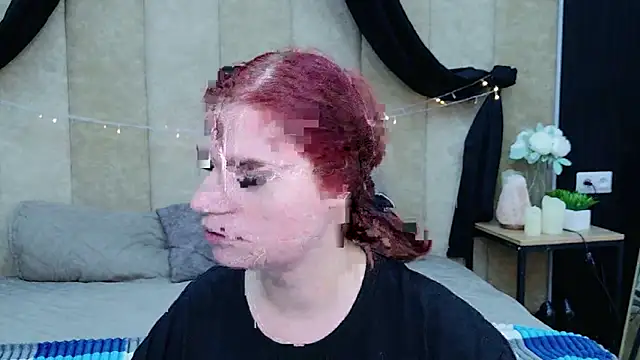 ClaireMayerz online show from September 18, 2025, 5:21 am