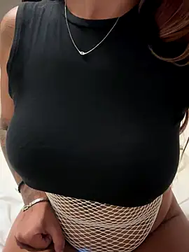 diosa202 online show from December 14, 2025, 3:24 am