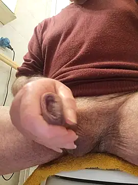 Snapshot of pagani5656 chatting on November 28, 2025, 3:50 am pagani5656 online show from November 28, 2025, 3:50 am