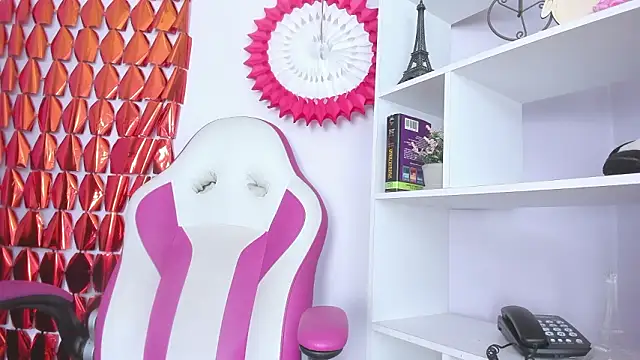 kaory azumi online show from March 4, 2026, 6:37 pm