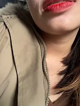 Snapshot of Laura8910 chatting on March 21, 2025, 9:34 am Laura8910 online show from March 21, 2025, 9:34 am