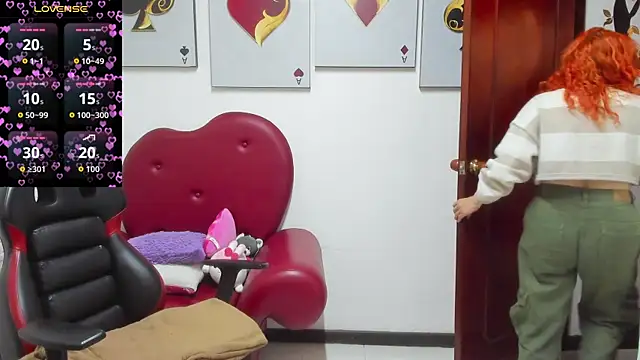 Salomeediaz  online show from April 9, 2026, 9:10 pm