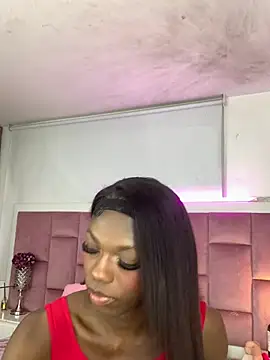 DaphneLloyd online show from February 6, 2025, 8:13 pm