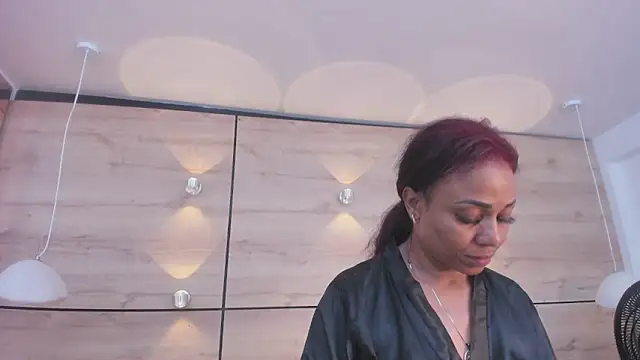 martina touss online show from December 5, 2025, 12:54 am