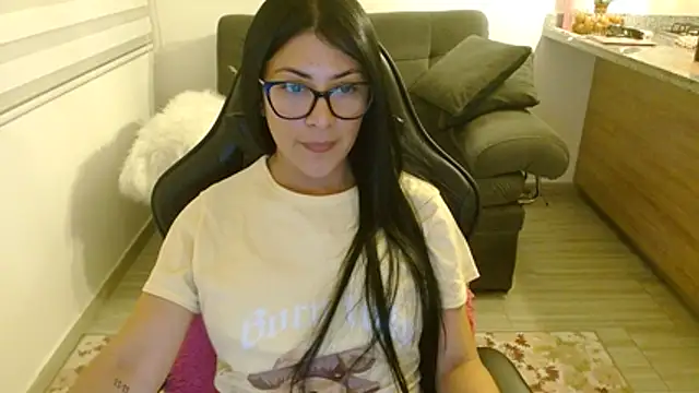 Charlotte cute18 online show from February 7, 2026, 1:46 am