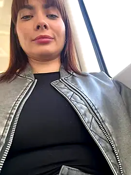 Accole online show from October 1, 2025, 7:13 am