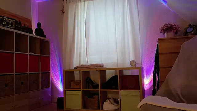 ilucyme online show from March 6, 2025, 12:19 pm