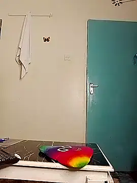 melaninebony1 online show from January 17, 2026, 6:17 am